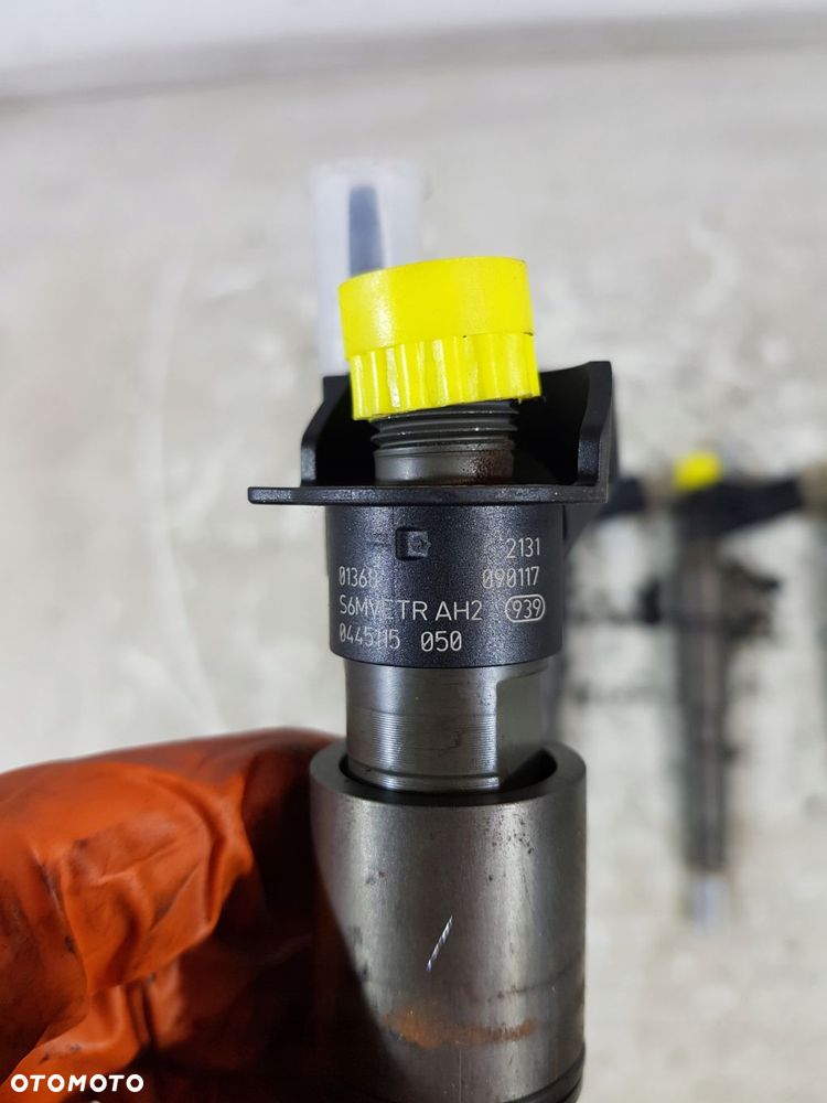 wtryskiwacz paliwa 7796042 bmw e60 e61 e65 eur 3.0d m57 0445115050 - 6