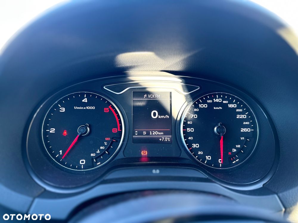 Audi A3 Sportback 2.0 TDI Ambition - 11