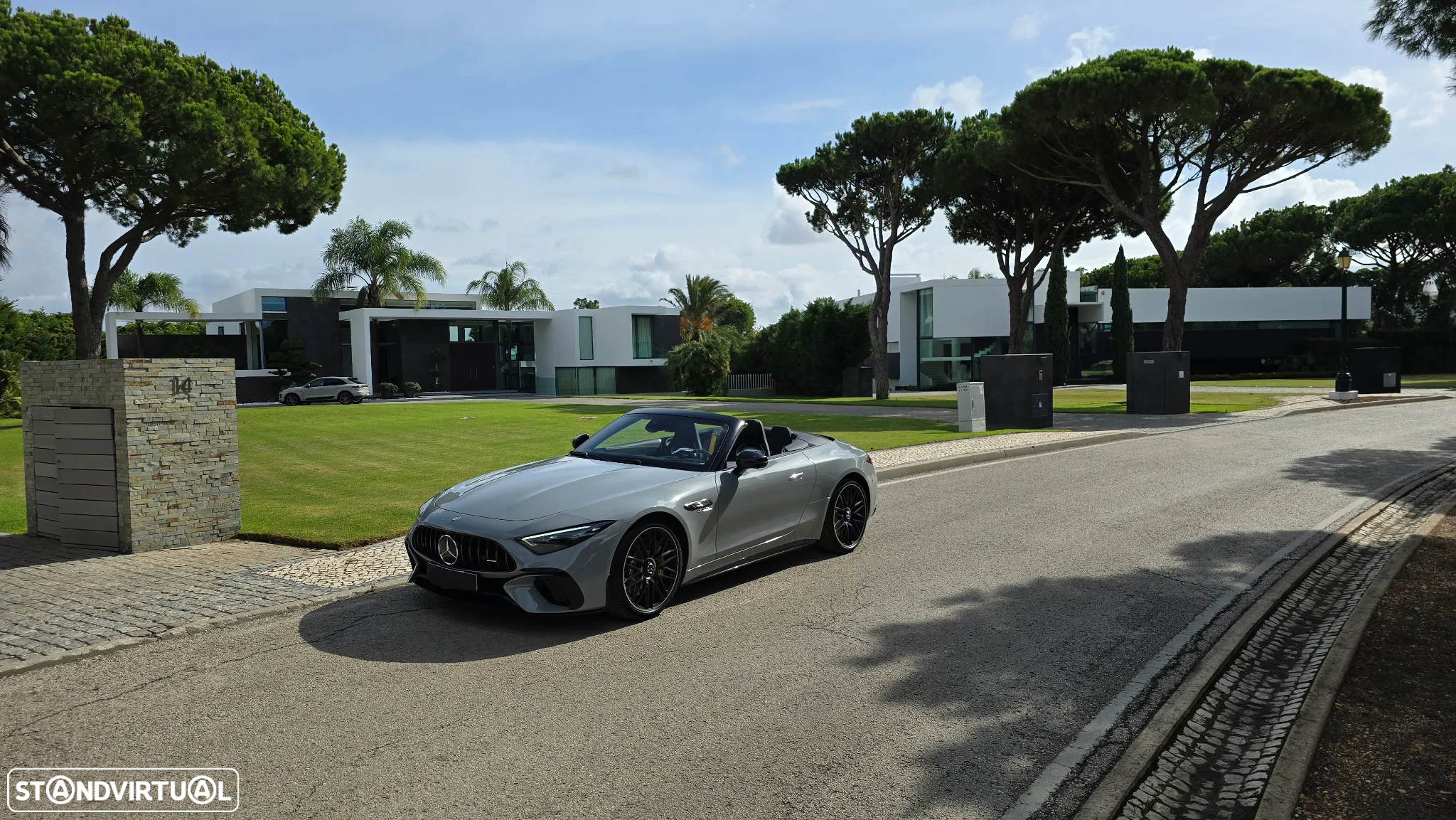 Mercedes-Benz SL 63 AMG 4Matic+ - 17
