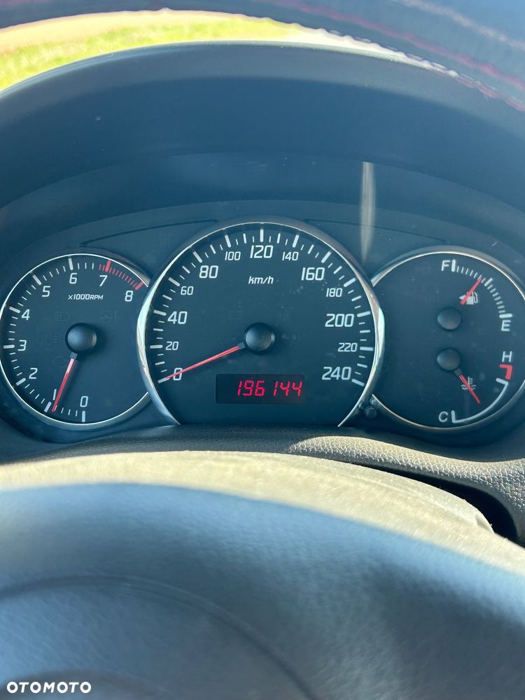 Suzuki Swift 1.6 Sport - 11