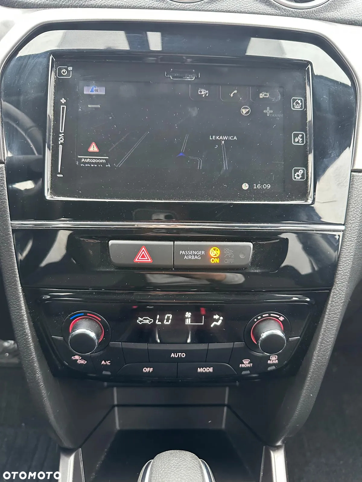 Suzuki Vitara 1.5 Dualjet Hybrid Allgrip AGS Comfort - 16