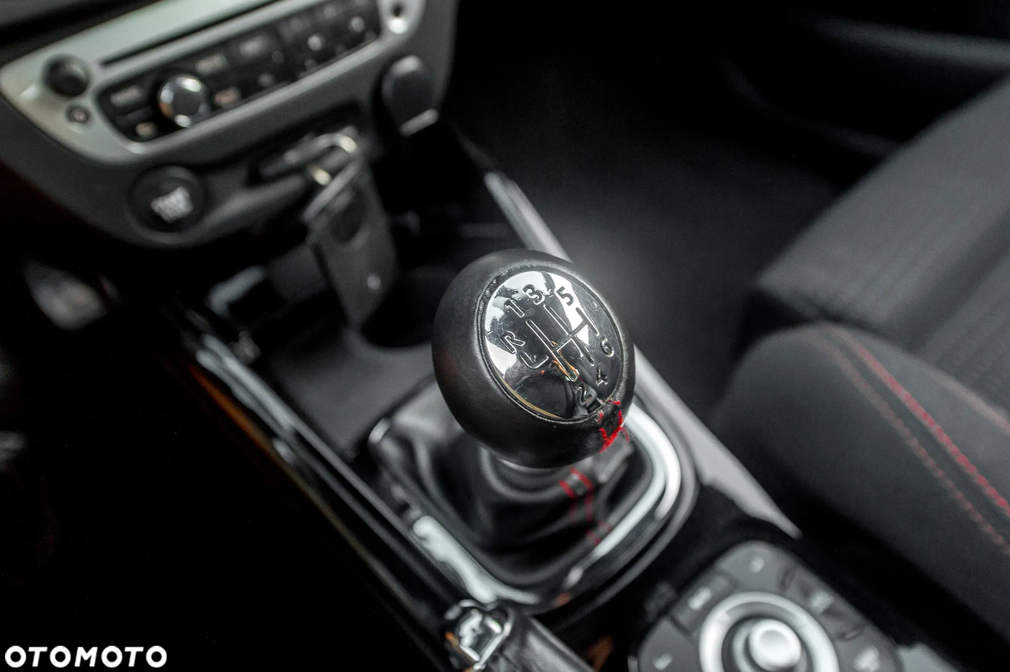 Renault Megane TCe 265 Coupe R.S Trophy - 30