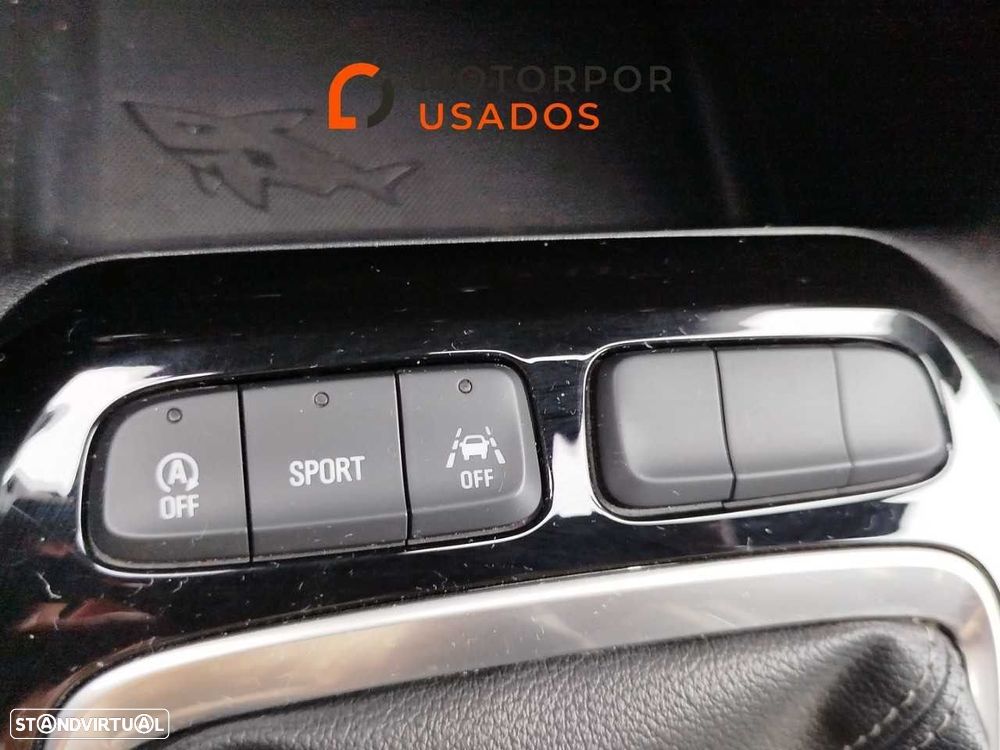 Opel Corsa 1.2 T GS - 18