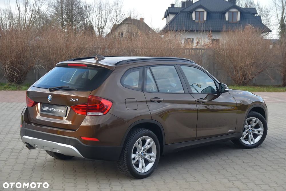 BMW X1 sDrive18d - 10