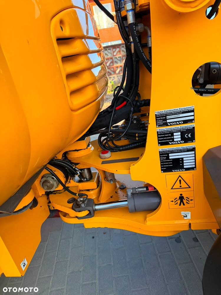 Volvo L25H - 20