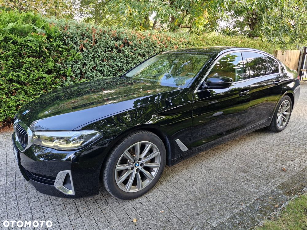 BMW Seria 5 518d Luxury Line - 8