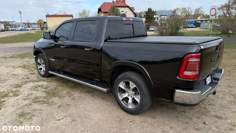 RAM 1500 Crew Cab Shortbed Laramie - 10