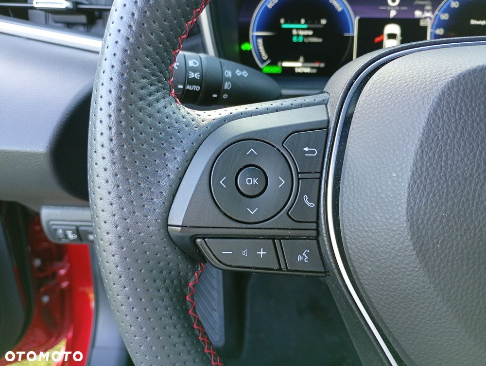 Toyota Corolla 1.8 Hybrid GR Sport - 18