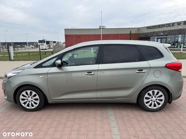 Kia Carens 1.6 GDI M - 2