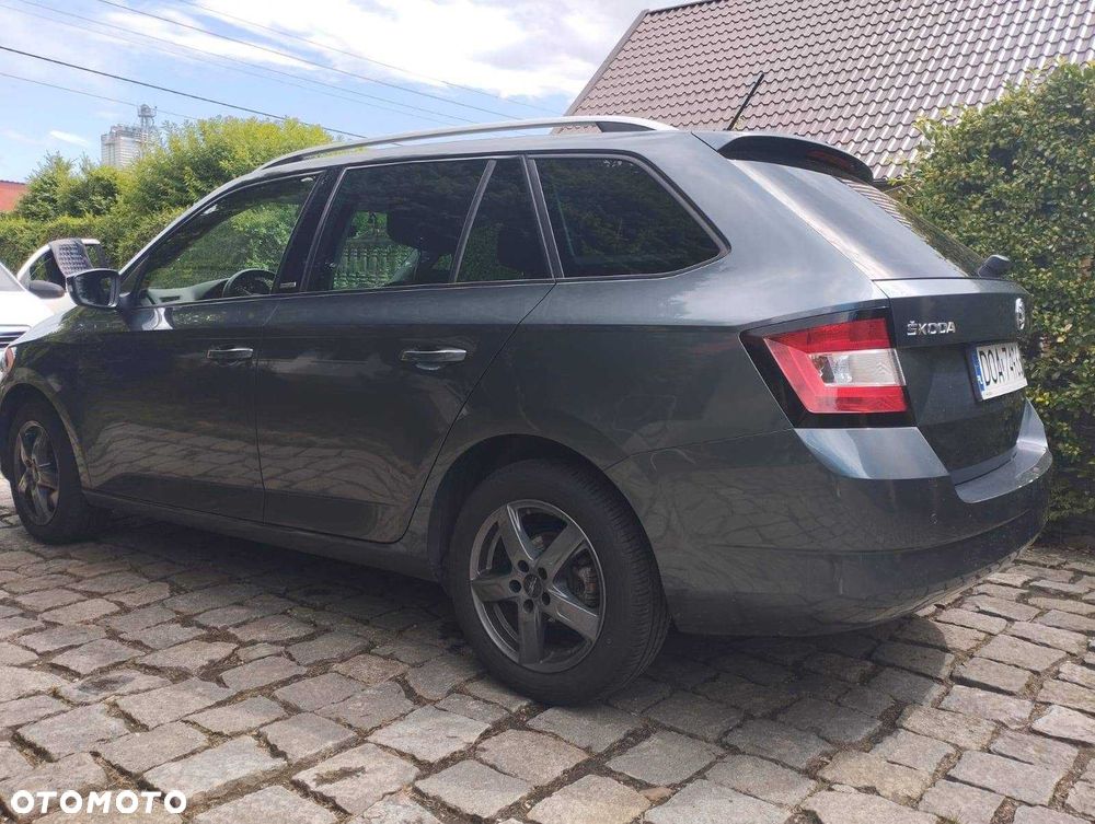 Skoda Fabia - 4