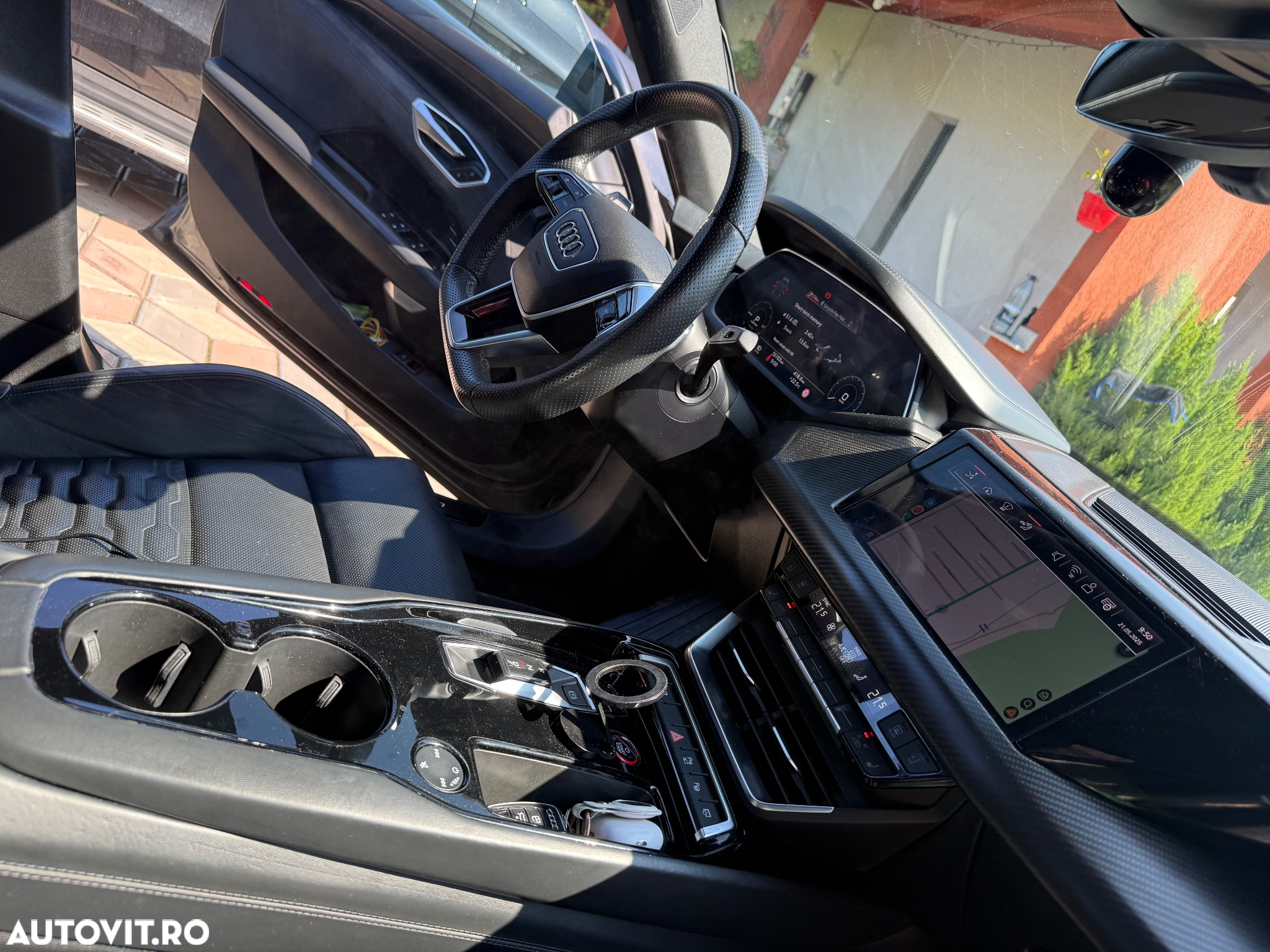 Audi e-tron GT quattro - 11