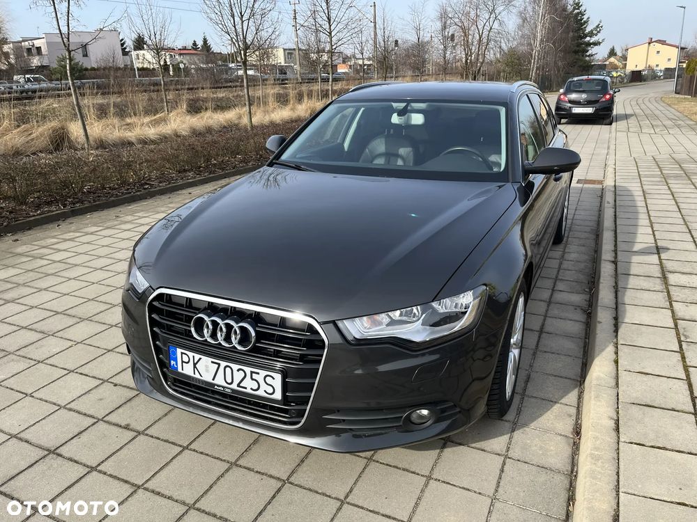 Audi A6 Avant - 1