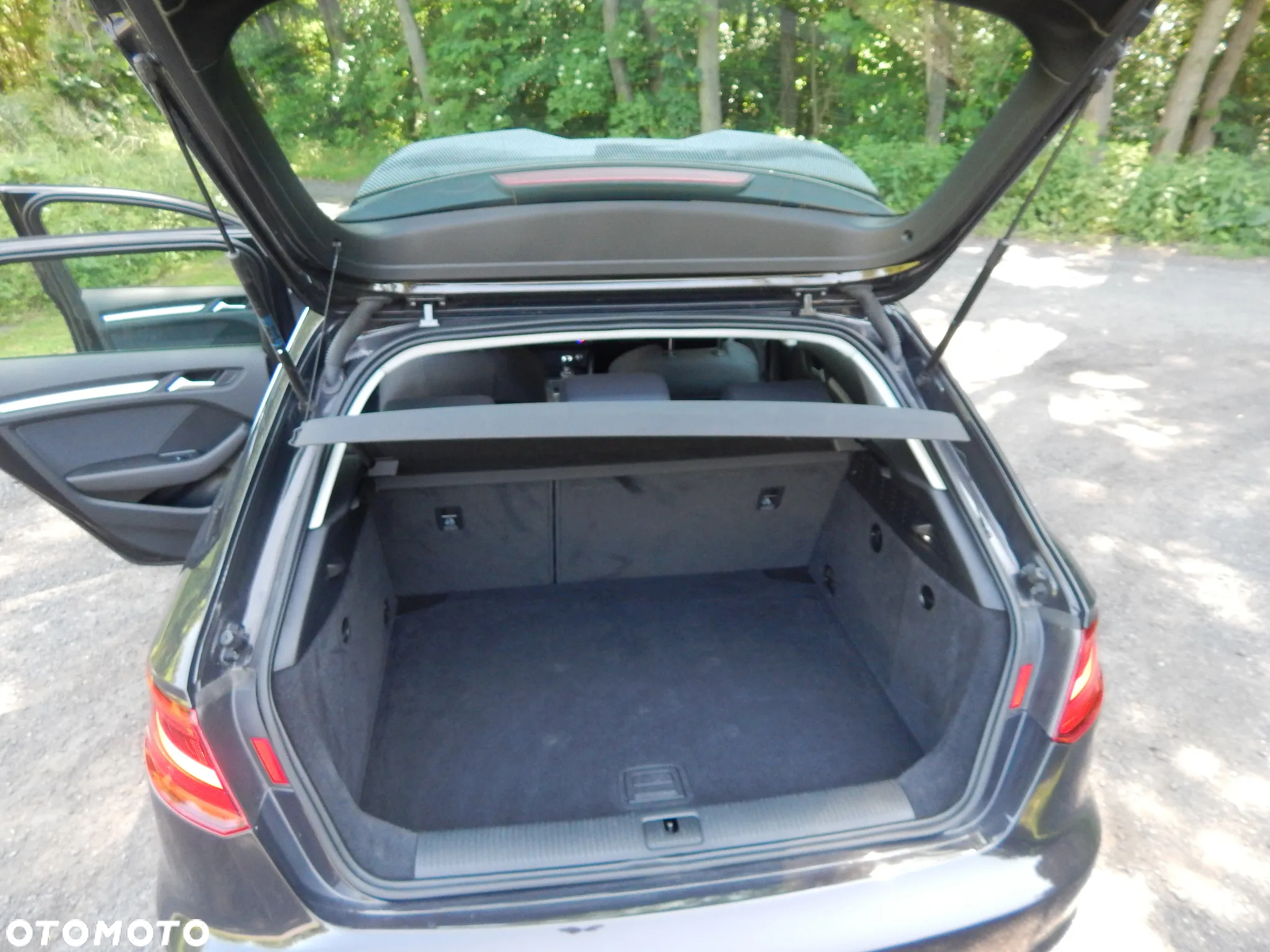 Audi A3 1.6 TDI Sportback Ambiente - 12