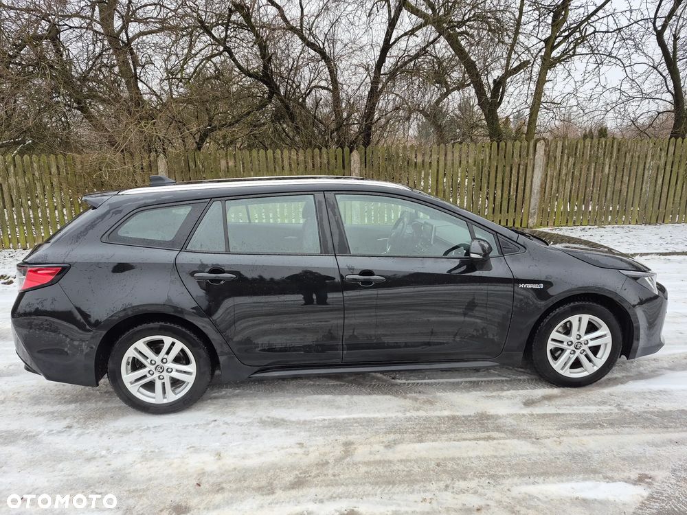 Toyota Corolla 2.0 Hybrid Comfort - 2