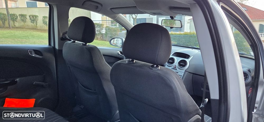 Opel Corsa 1.3 CDTi Enjoy - 20