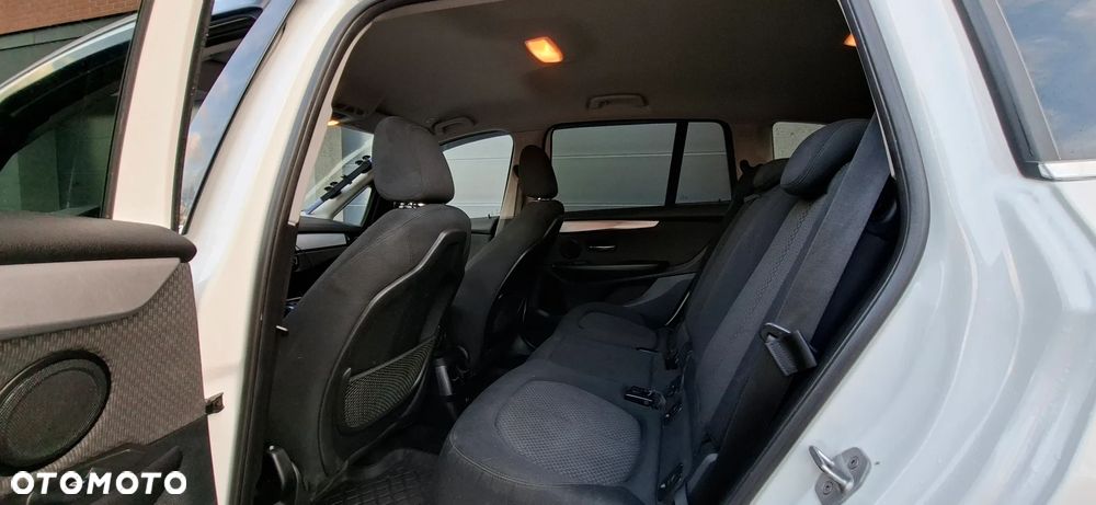 BMW Seria 2 ver-218d-advantage-sport - 19