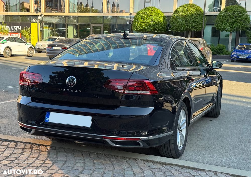 Volkswagen Passat 2.0 TDI DSG Highline - 7