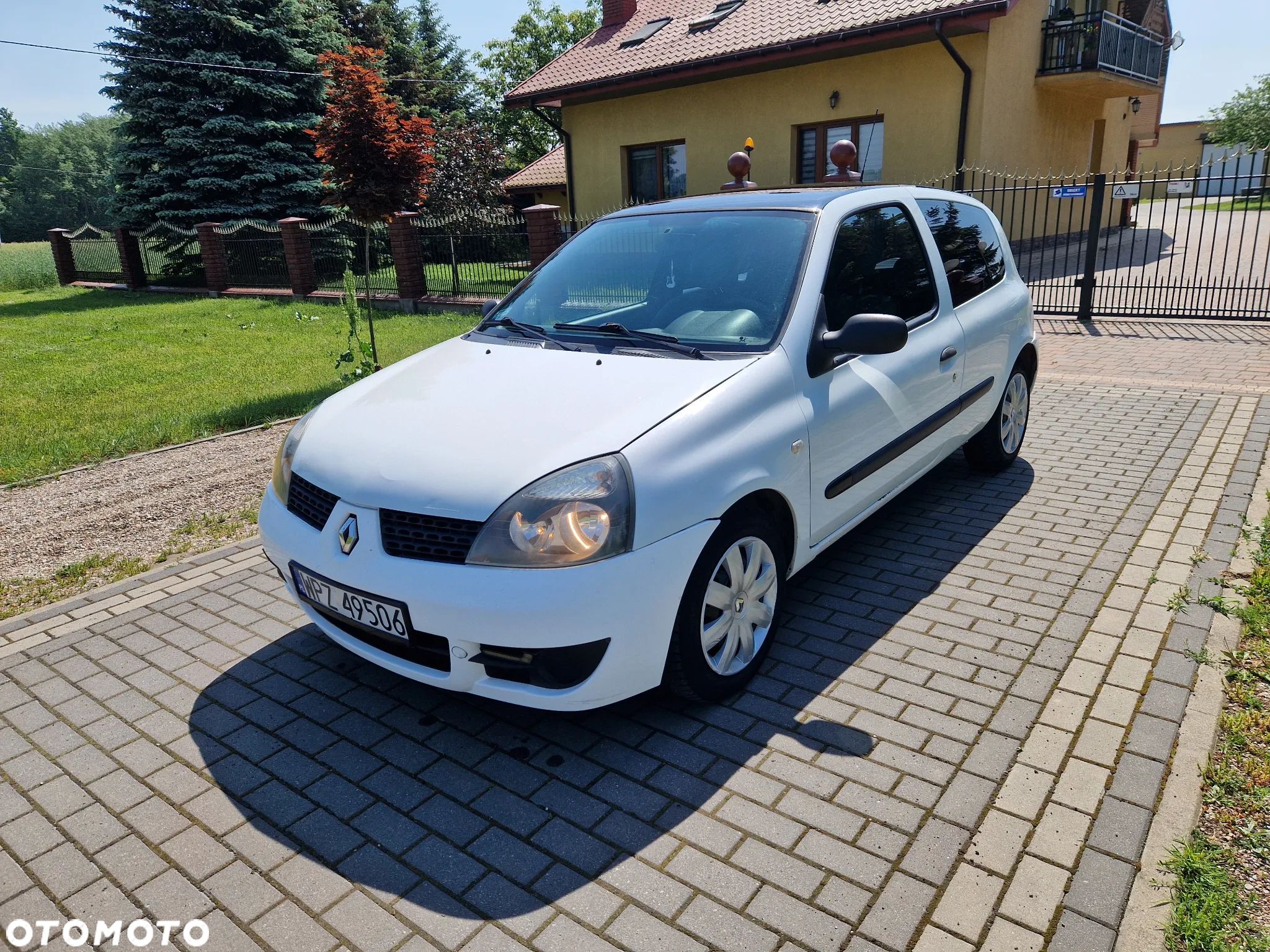 Renault Clio 1.5 dCi Alize - 1