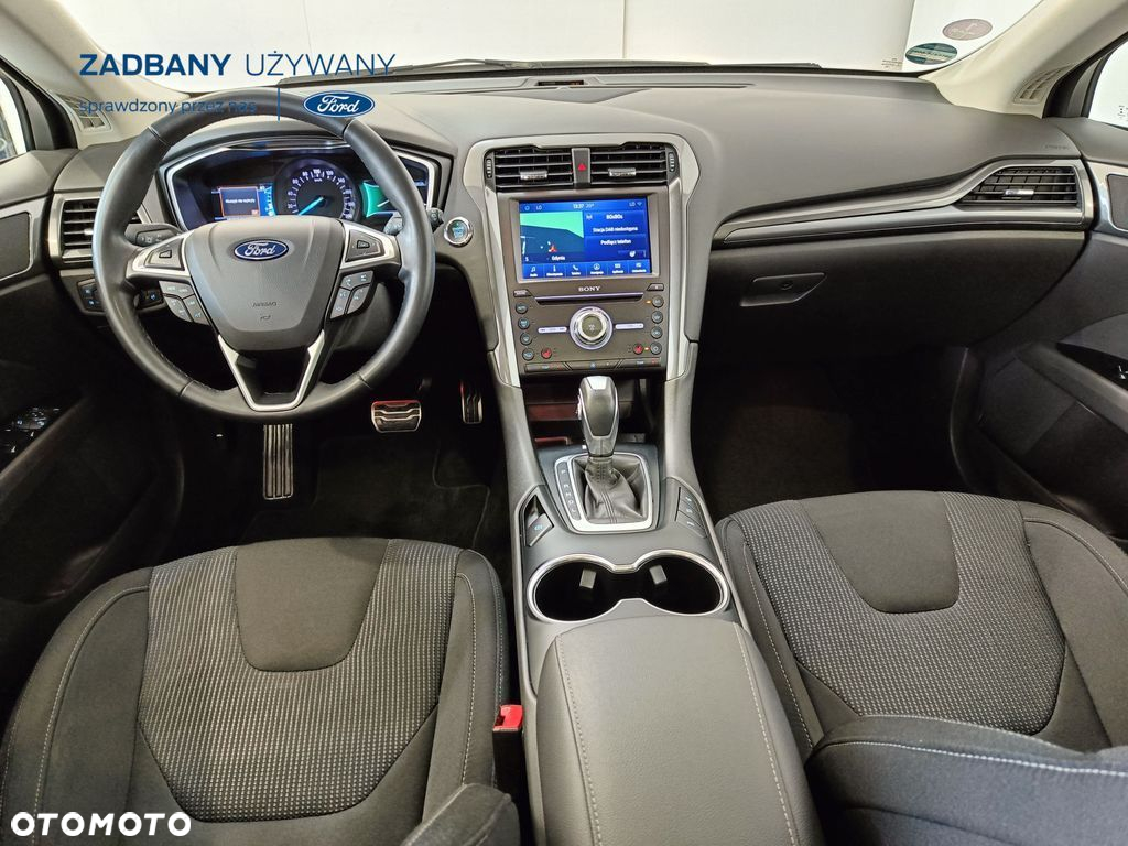 Ford Mondeo 2.0 Hybrid Titanium - 8