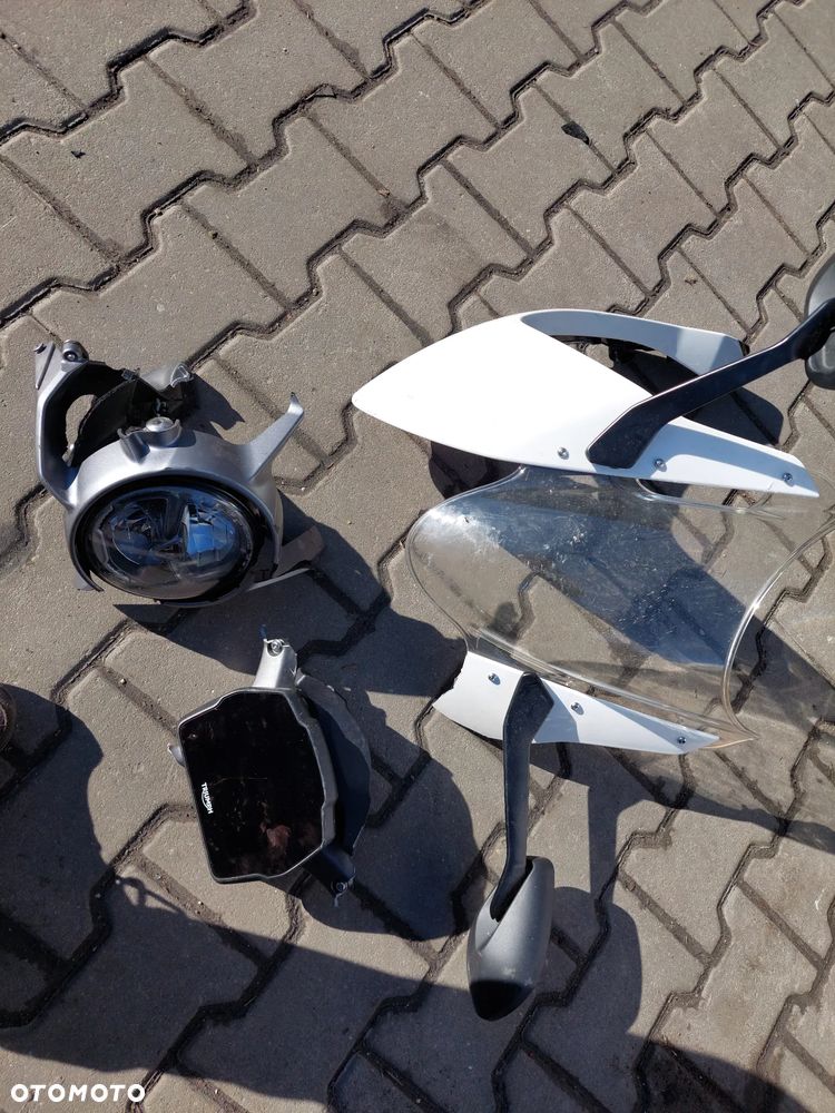 Triumph Speed Triple - 20