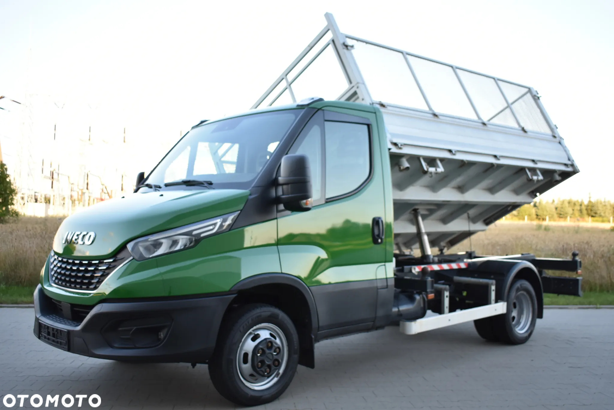 Iveco 35C18 WYWROTKA KOMUNALNA KIPER 2021 3,0 180KM - 23