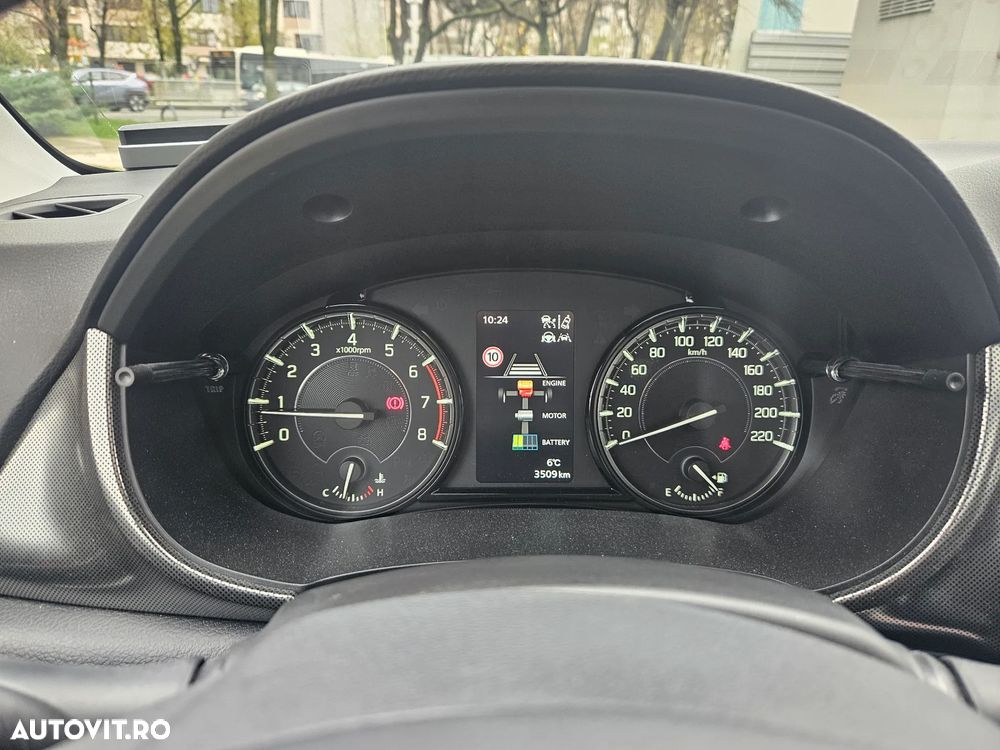 Suzuki Vitara 1.4 Boosterjet MHEV Luxus - 19