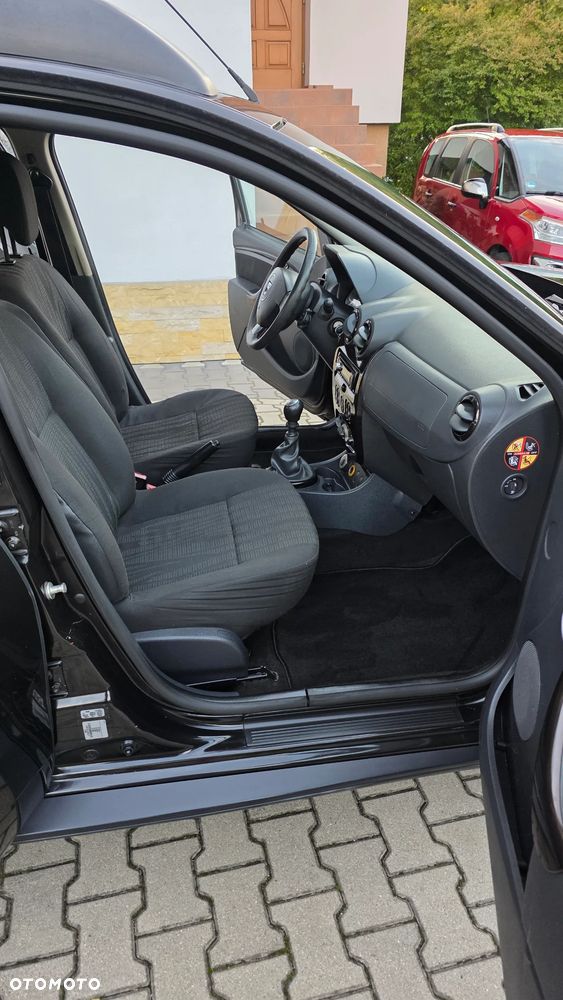 Dacia Duster 1.6 16V 105 4x4 Celebration - 16