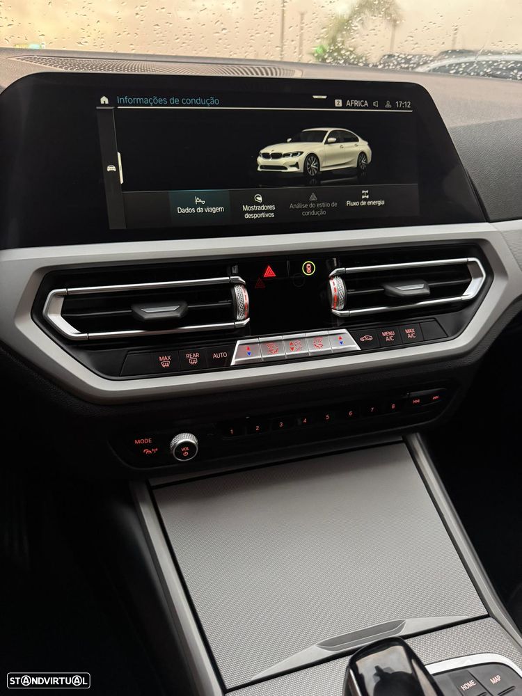 BMW 330 e Line Sport Auto - 11
