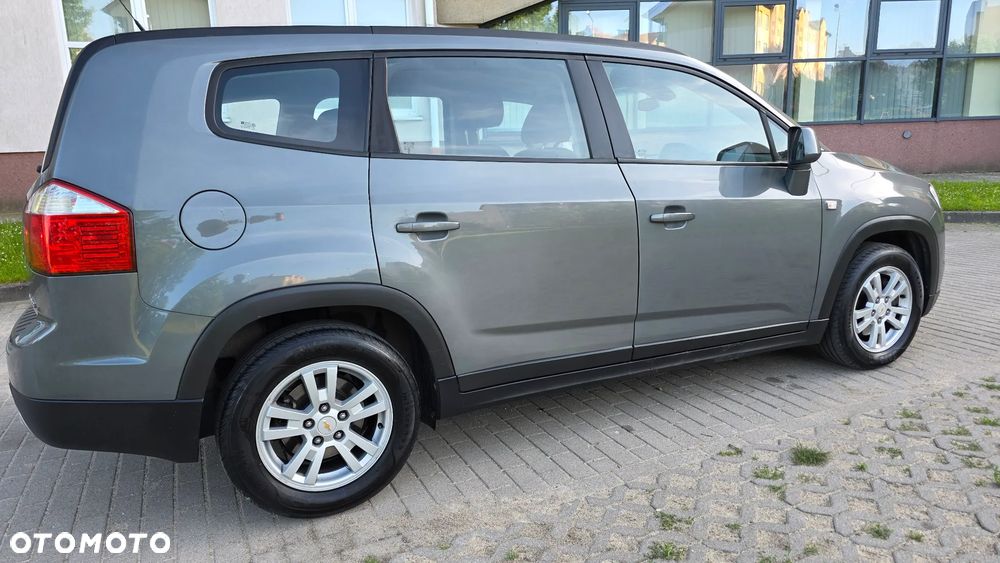 Chevrolet Orlando - 10