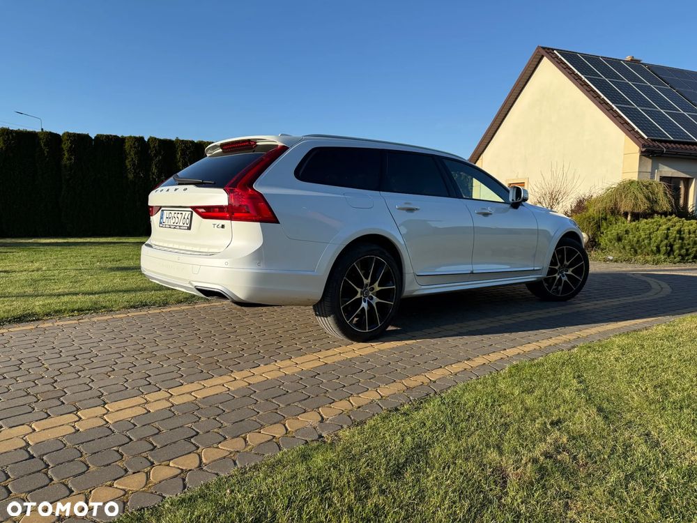 Volvo V90 Cross Country T6 AWD Geartronic - 4