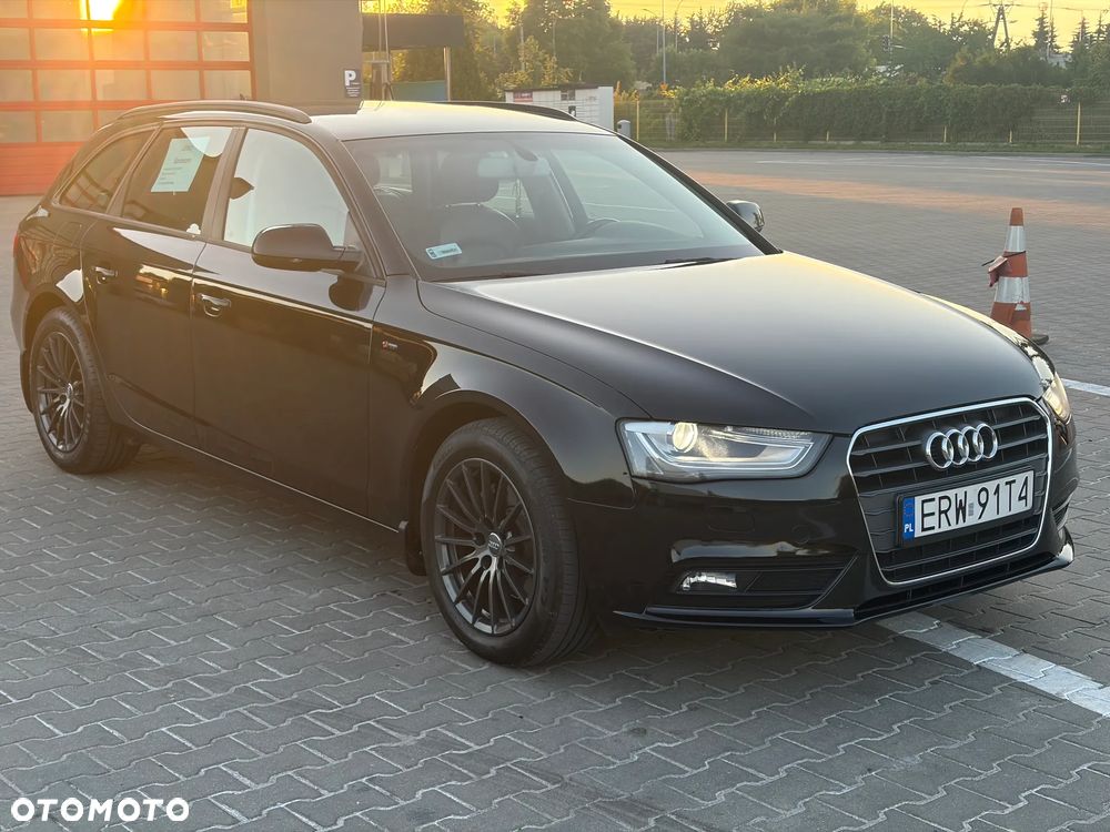 Audi A4 Avant 2.0 TDI - 8