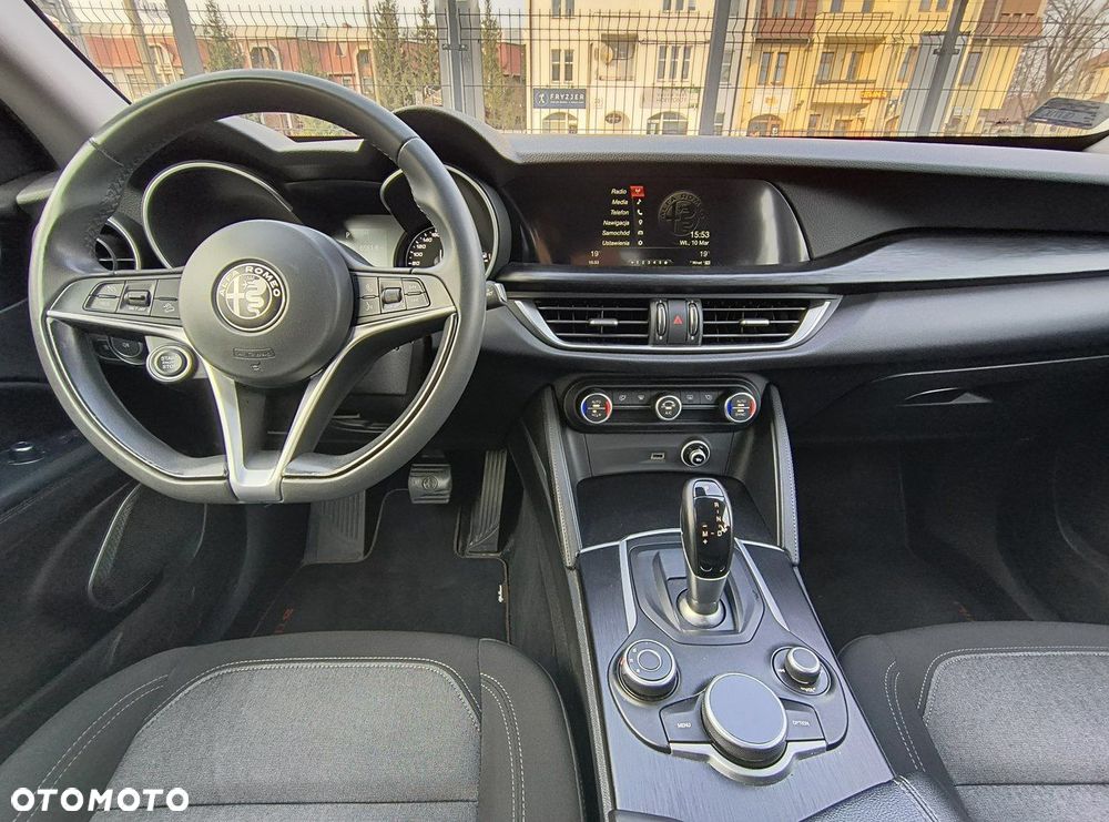 Alfa Romeo Stelvio 2.0 Turbo Q4 - 26