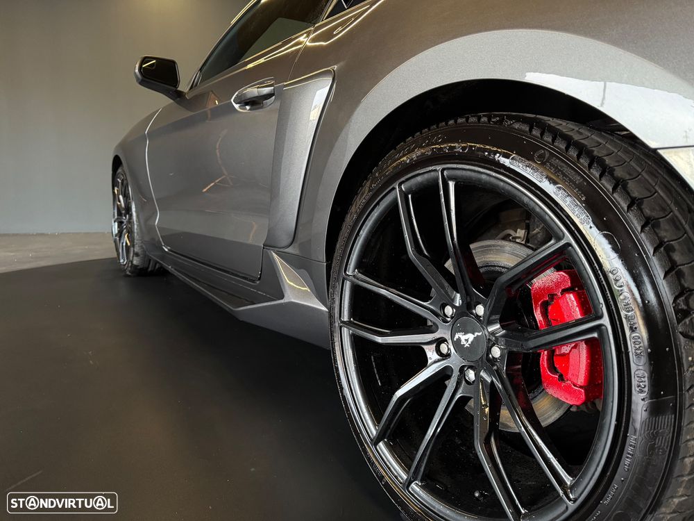 Ford Mustang 2.3i EcoBoost - 10