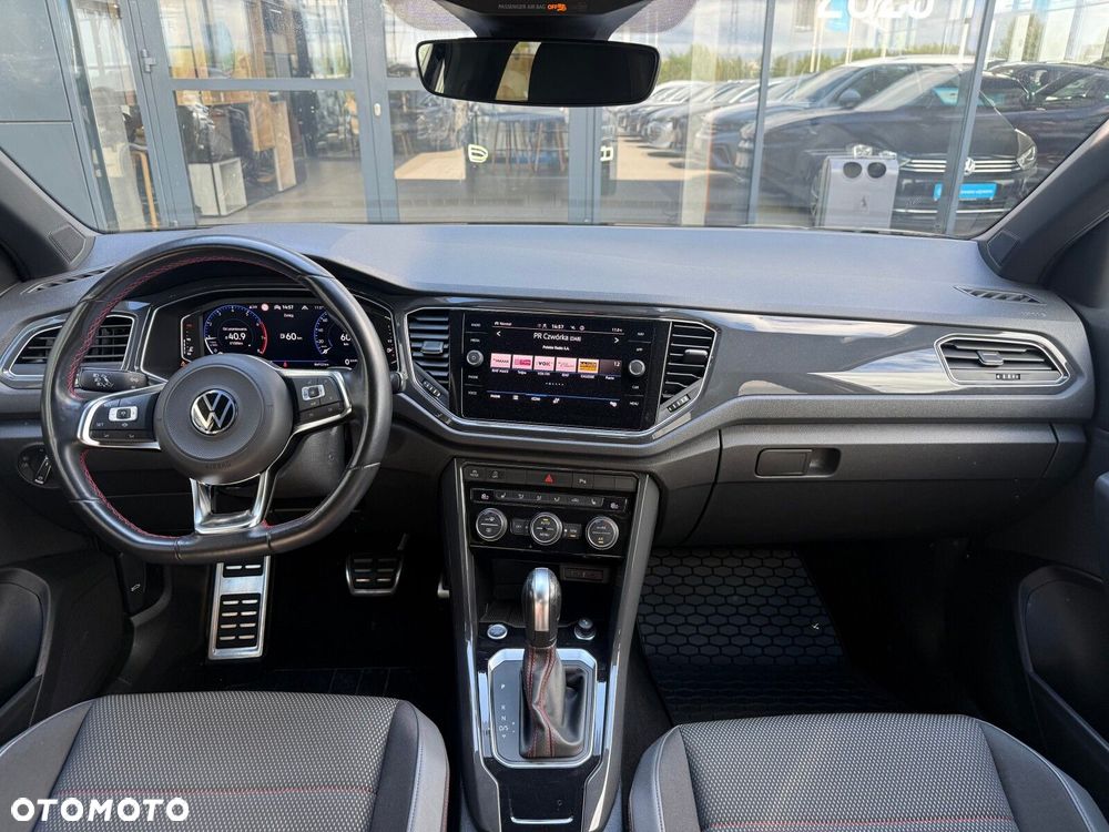 Volkswagen T-Roc - 10