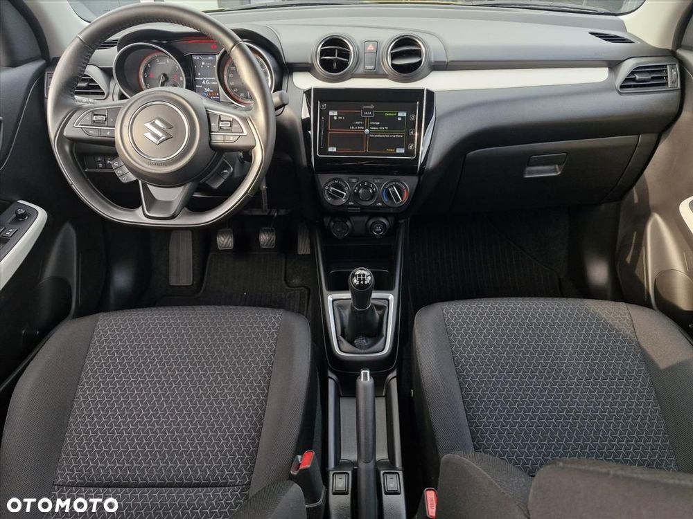 Suzuki Swift 1.2 Dualjet SHVS Premium Plus - 8