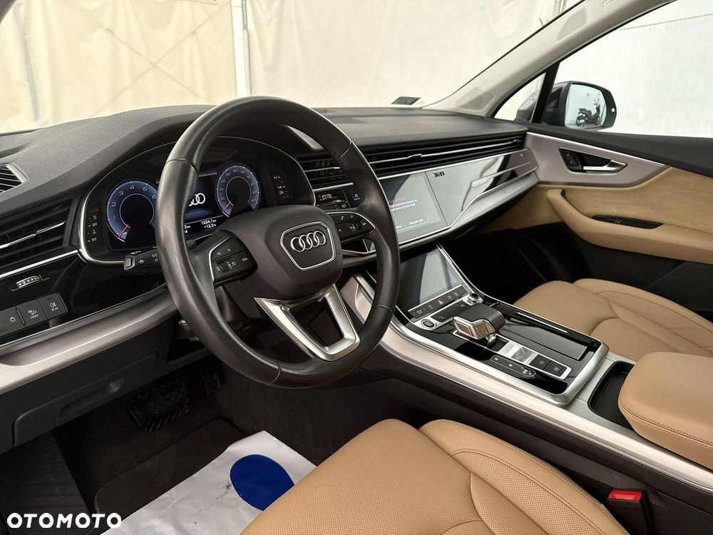 Audi Q7 - 14