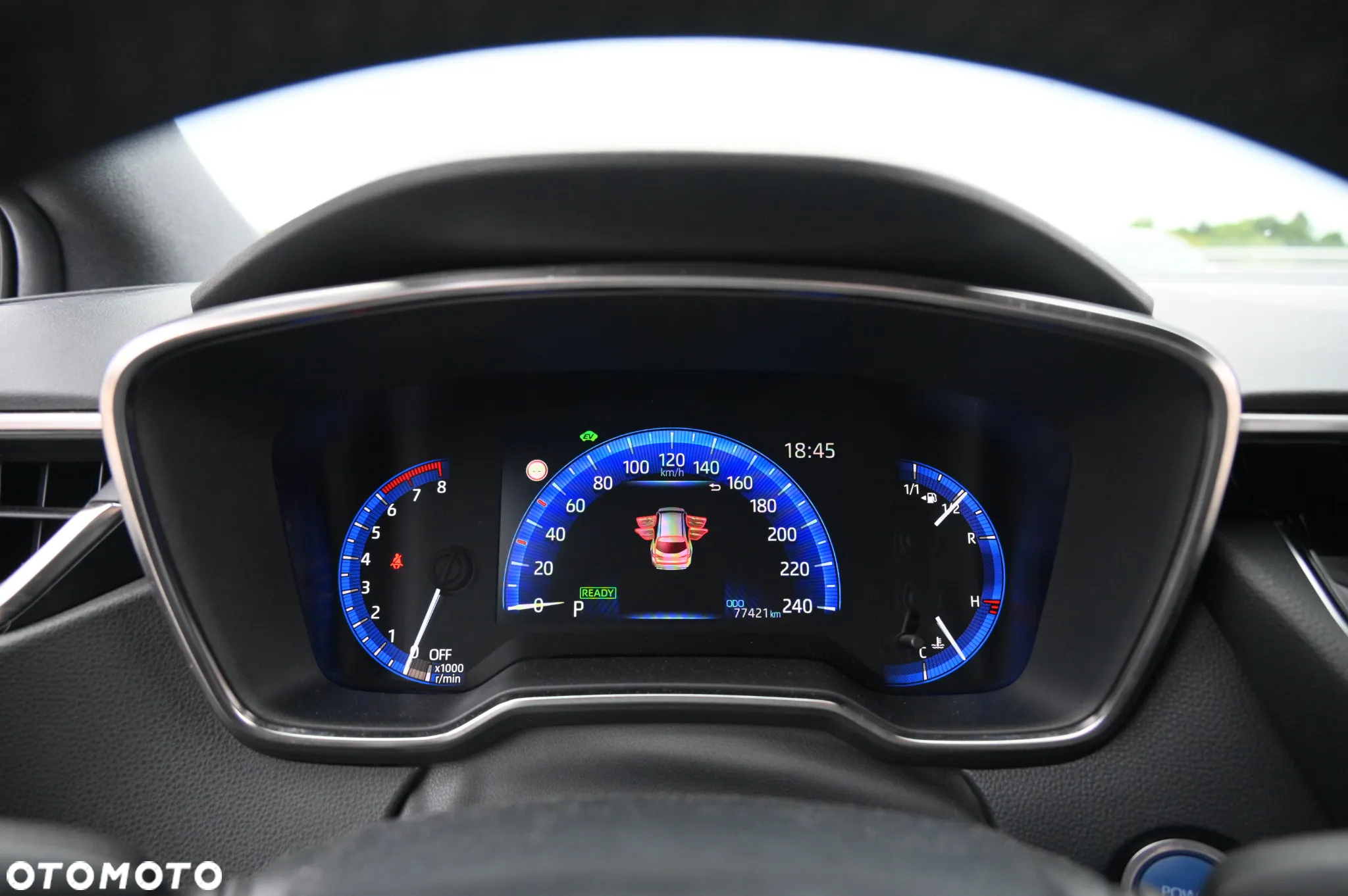Toyota Corolla 2.0 Hybrid Comfort - 12