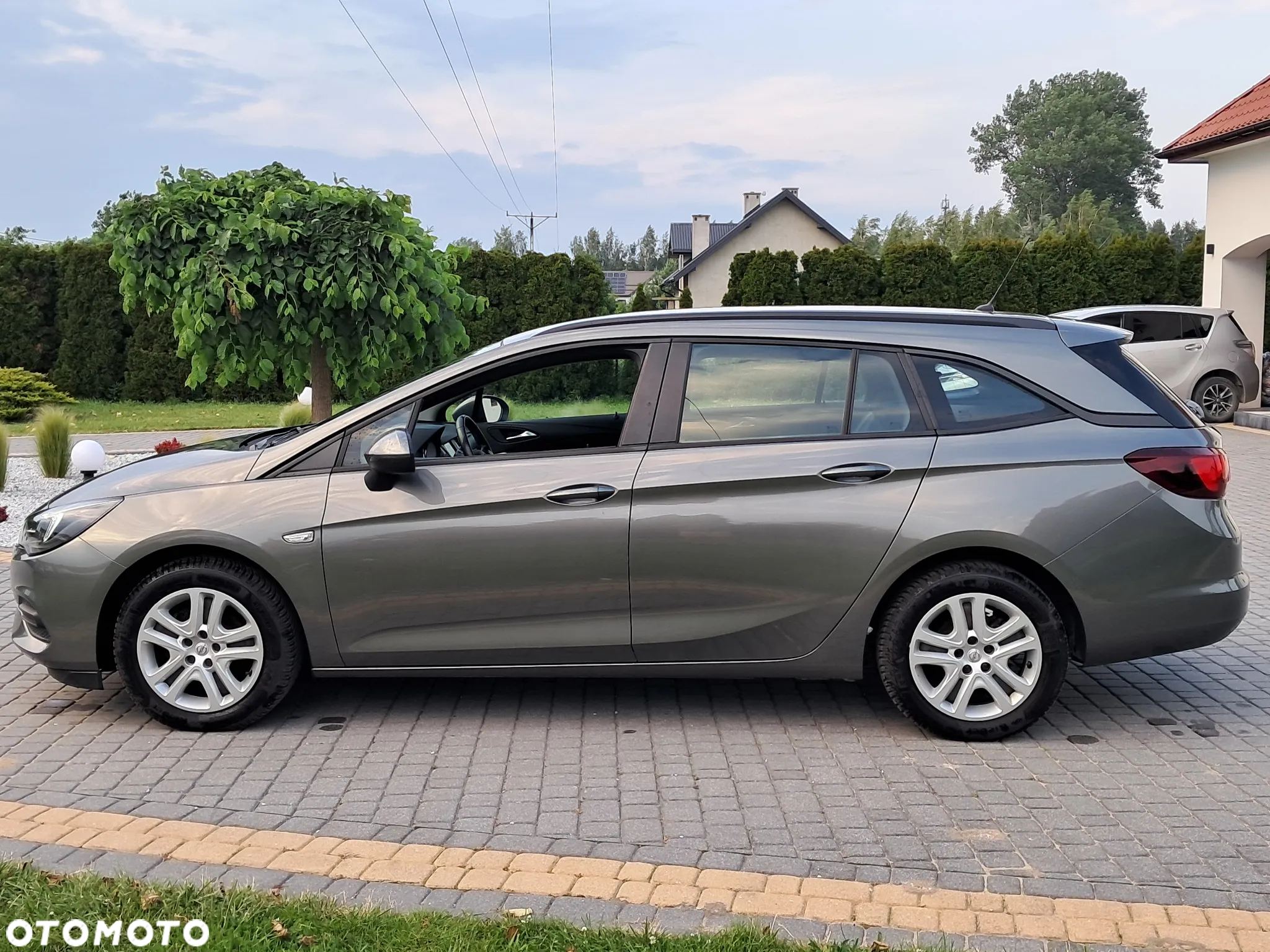 Opel Astra 1.5 D Start/Stop Automatik 2020 - 8