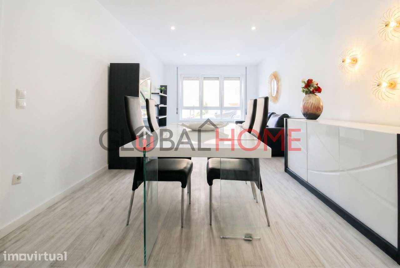 Apartamento T2 Renovado em Valbom - Grande imagem: 3/45
