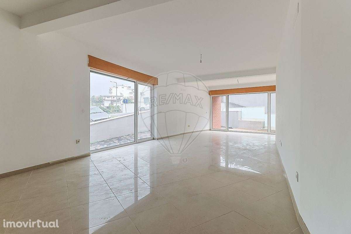 Venda de Moradia T4 + 1 em São Martinho do Bispo, Coimbra - Grande imagem: 3/28