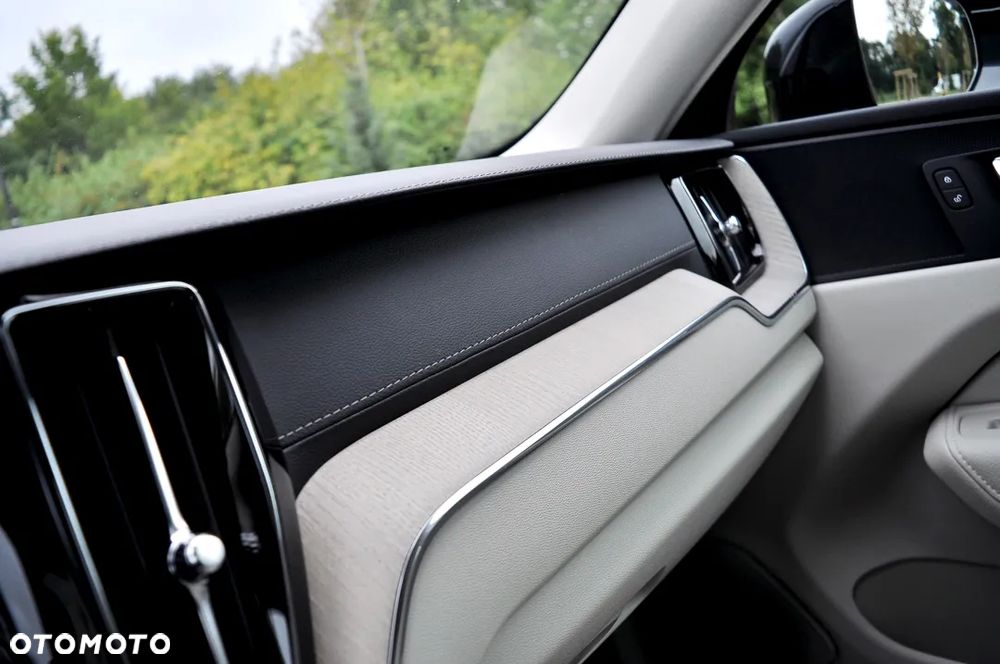 Volvo XC 60 B4 D Geartronic Inscription - 33