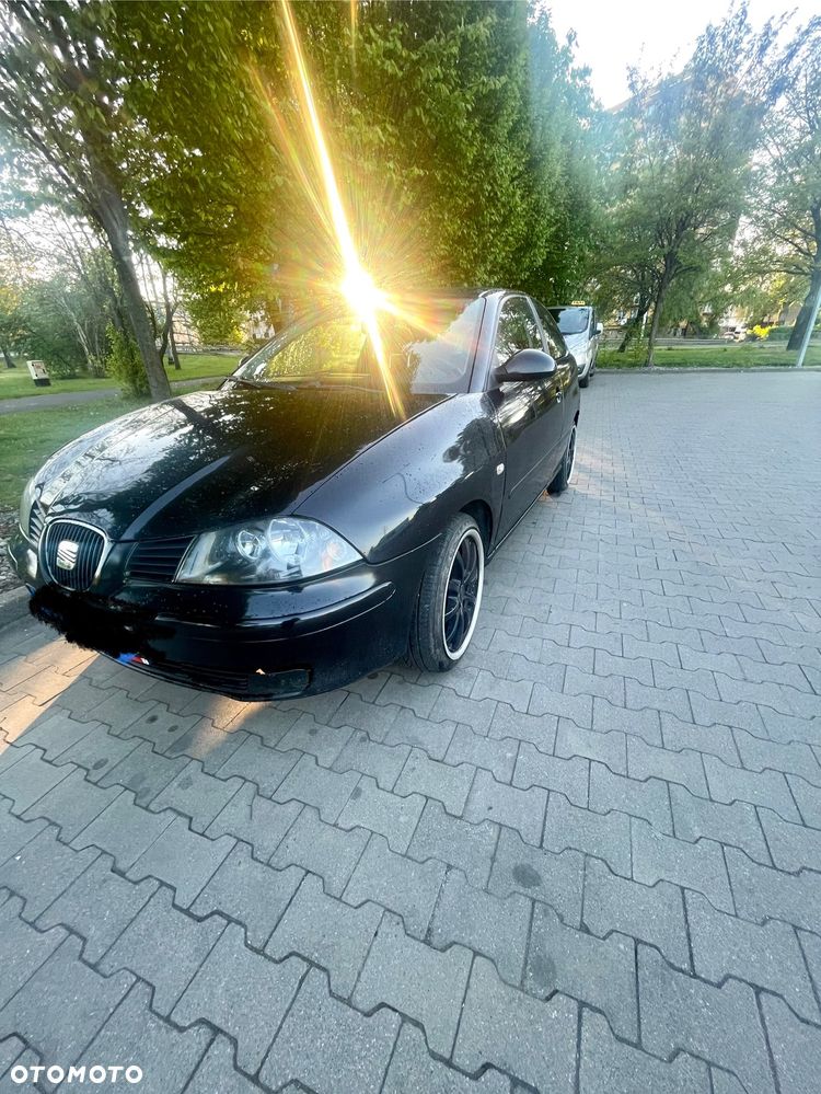 Seat Ibiza SC 1.4 16V Sport - 3