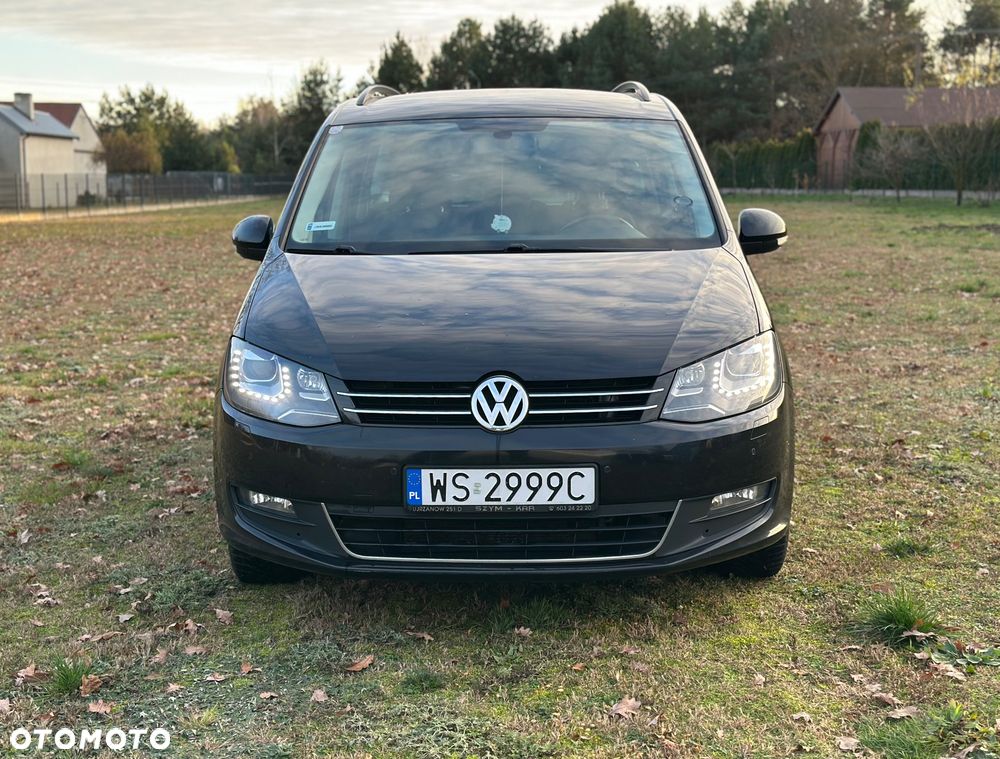 Volkswagen Sharan 2.0 TDI Highline DSG - 2