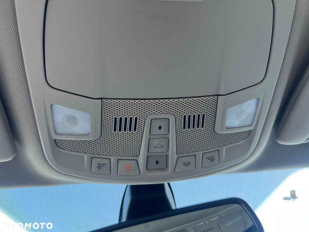 Ford Mondeo 2.0 Ti-VCT Titanium - 15