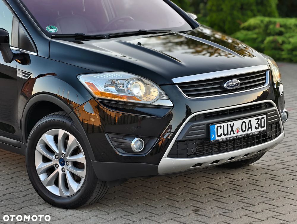 Ford Kuga 2.0 TDCi 4x4 Titanium - 27