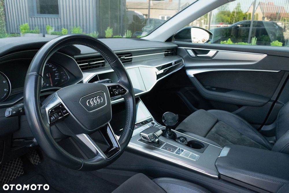 Audi A6 Avant - 10