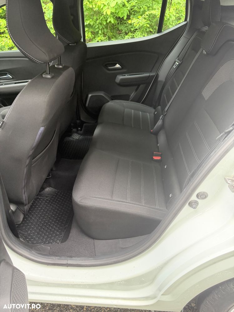 Dacia Sandero - 11