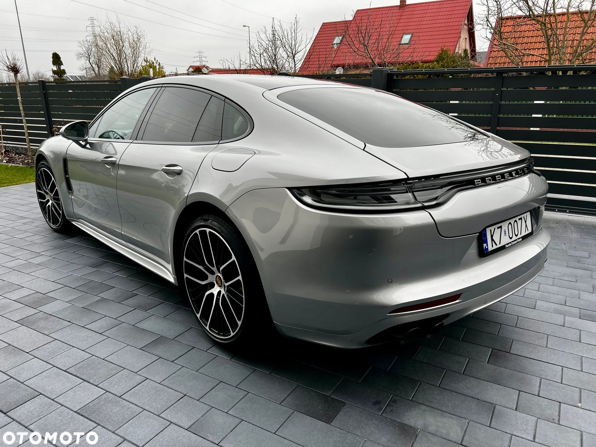 Porsche Panamera 4 E-Hybrid Platinum Edition - 19