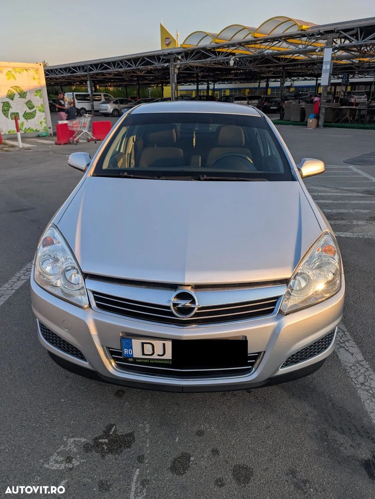 Opel Astra 1.6 Enjoy - 8