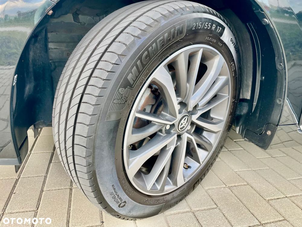 Toyota Verso 1.8 Prestige MS EU6 - 23